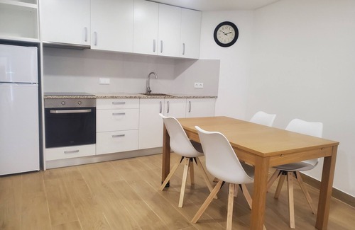 Viseu Apartamento | Charming Jasmin house