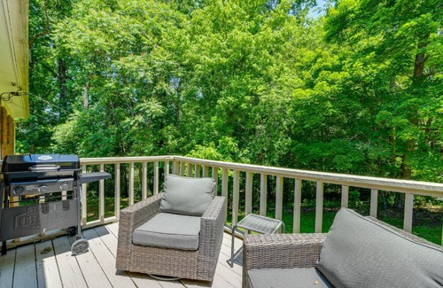 Arlington Casa | Charming Jonesville Home with Grill - Near Wineries!