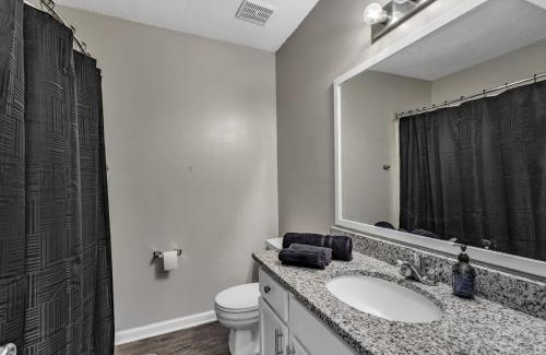 Durham Apartamento | Charming King 2BR Suite in Research Triangle Park