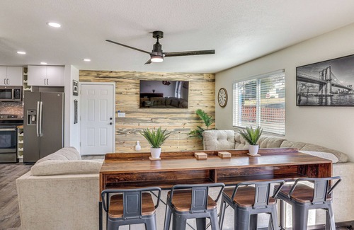 Kingman Casa | Charming Kingman Casita < 1 Mi to Route 66!
