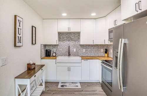 Kingman Casa | Charming Kingman Casita < 1 Mi to Route 66!