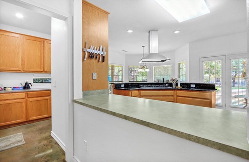 Kyle Casa | Charming Kyle Retreat with Pool, Porch & Walk to Downtown