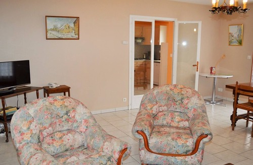 Saint-Laurent-de-Lin Cabaña | Casa rural familiar en el corazón de los Castillos del Loira con jardín privado y WIFI
