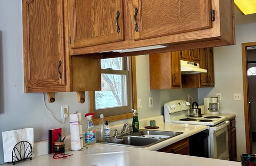 Coldwater Cabaña | Charming lake front 3-bedroom cottage in Coldwater, Michigan