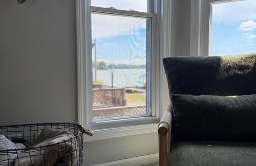 Lakeview Casa | Charming Lakeview Cottage w/Water View - Pet Friendly