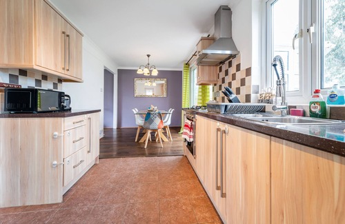 Hainault Casa | Preciosa casa / jardín de 3 camas en Chigwell (5 huéspedes)