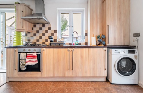Hainault Casa | Preciosa casa / jardín de 3 camas en Chigwell (5 huéspedes)