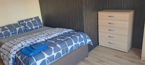 Thorpe Satchville Casa | Charming Leicester Guest Room with Shared Facilities