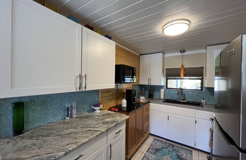 Englewood Cabaña | Cottage con Encanto Lemon Bay en el histórico pueblo de Englewood