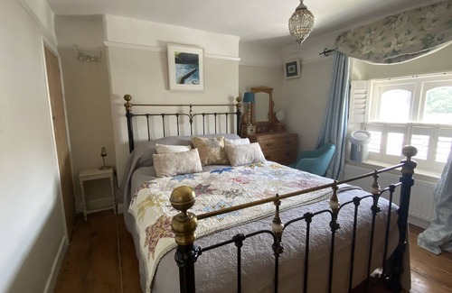 Kilkhampton Cabaña | Charming Little House in village three miles from North Cornwall’s Coast.
