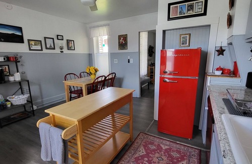 Butte Casa | Charming little uptown house