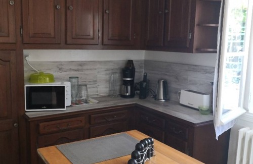Charentilly Casa | Charming little village house 45 minutes from the Le Mans racetrack