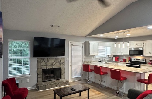 Locust Grove Casa | Charming Locust Grove GetAwayHome 4bd/3bath