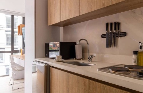 Usaquen Apartamento | Charming Loft in the Heart of Santa Barbara