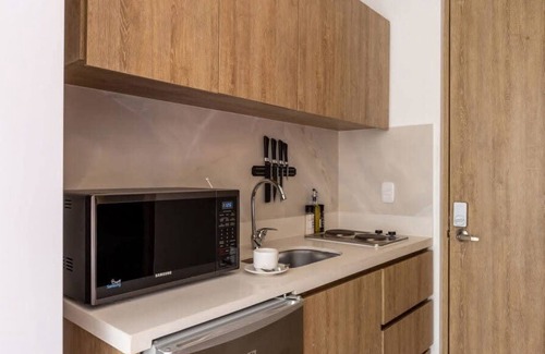 Usaquen Apartamento | Charming Loft in the Heart of Santa Barbara