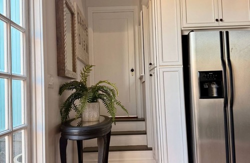 Los Alamos Apartamento | Charming Loft in tranquil Los Alamos with AC, WiFi