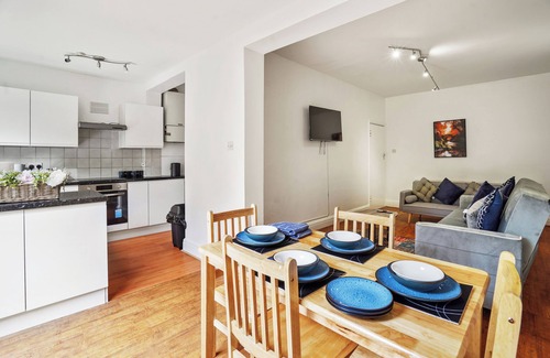 White Hart Lane Apartamento | Charming London Apartment Durban Road