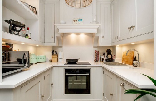 Islington Apartamento | Charming Luxe 1-Bed by Highbury Fields & Tube| Pass the Keys