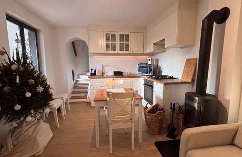 Szigetvar Cabaña | Charming luxurious cottage with a jacuzzi and AC on the Hungarian countryside.