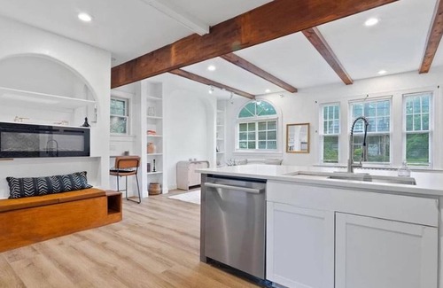 University Park Casa | Charming Mediterranean Home near DC