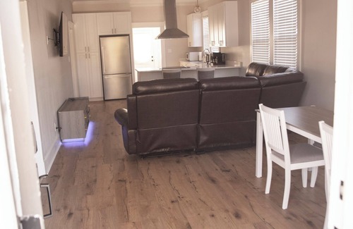 Morgan City Cabaña | Charming Meets Modern 2-bedroom Cottage