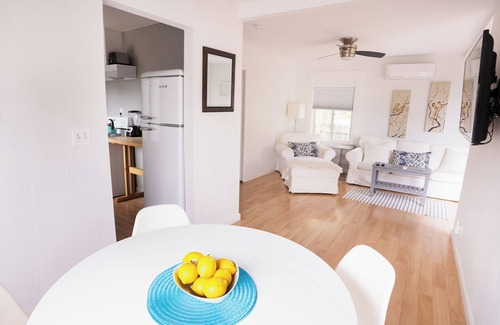 Petaluma Cabaña | Charming Mid-Century Bungalow in the Heart of Old Petaluma