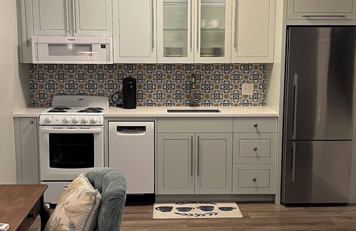 Memphis Cabaña | Medical professional’s Charming cottage close to medical centers