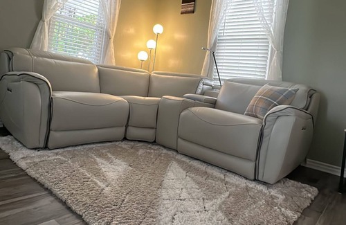 Westland Casa | Charming & modern 2 BR home, convenient location!