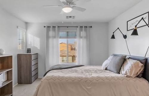 Maryvale Casa | Charming Modern 3-Story Phoenix Home: 3 BD/4BR , Near Shopping & Entertainment