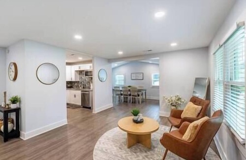 Waxhaw Casa | Charming Modern Cozy Home!