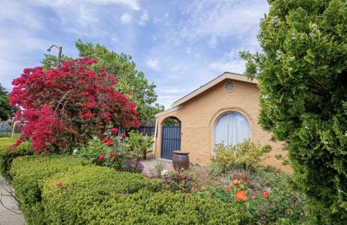 San Jose Casa | Charming Modern House With Botanic Garden