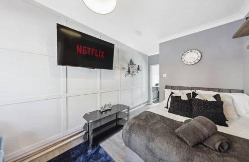 Chatham Apartamento | Charming & Modern Studio Retreat in Chatham