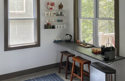 Huston - Courtland Apartamento | Charming Montford FIVE ★ — Comfortable & Quiet — WALK Downtown
