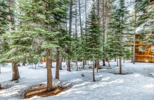 Truckee Casa | Charming Mountain Chalet