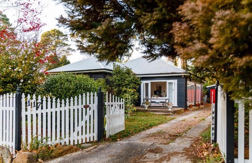 Blackheath Casa | Charming Moutain Cottage -Pet Friendly