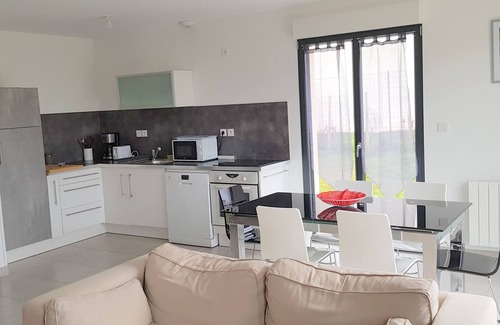 Saint-Come-de-Fresne Casa | Encantadora casa nueva en el corazón de Normandía