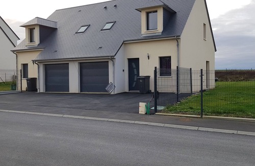 Saint-Come-de-Fresne Casa | Encantadora casa nueva en el corazón de Normandía