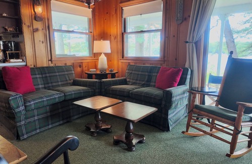Strafford Cabaña | Charming New England 4bd Family Lake House w/ Yard, Patio, Docks and Views