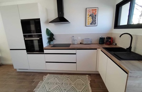 Rochemaure Casa | Charming new house for family vacations or business trips