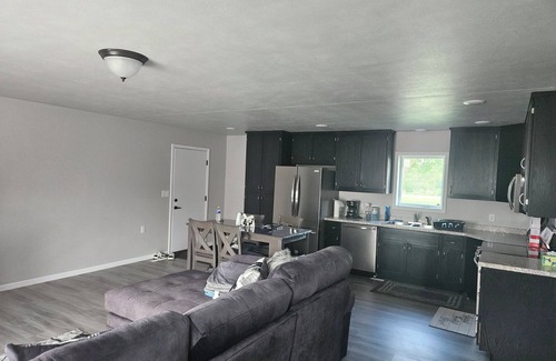 Wagner Casa | Charming newly built, 3-bedroom house in Wagner with AC