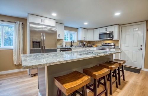 Ellsworth Casa | Charming Newly Renovated Home
