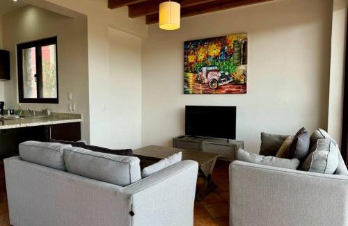 Atascadero Apartamento | Charming No Stairs Near DT Security Pool Parking