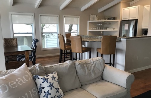 Bethany Beach Casa | Charming Oceanfront 7 Bedroom Home- Private Beach- Gated Community