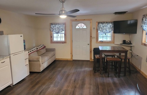 Stewartstown Cabina | Charming one room cabin with direct ATV and Snowmobile trail access
