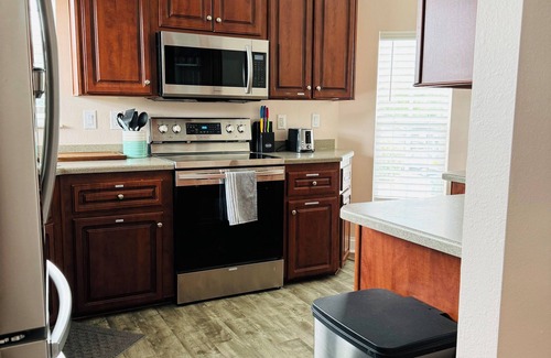 Palm Harbor Casa | Charming Palm Harbor Escape. - Cozy Home Near Gulf Beaches
