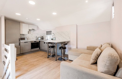 Shaftesbury Apartamento | Charming Park-front 1BR duplex in Clapham