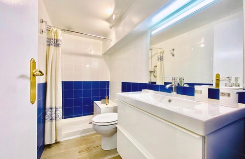 Las Acacias Apartamento | Charming Paseo de los Olmos