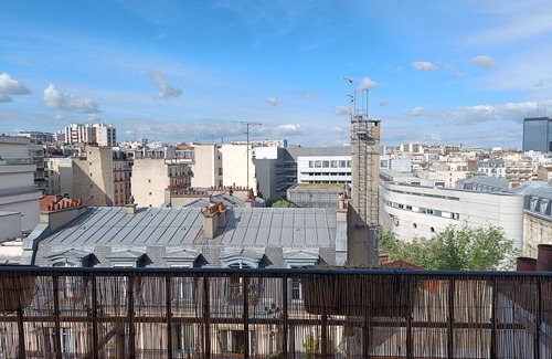 20th Arrondissement Apartamento | Charming Pere-Lachaise Appartment