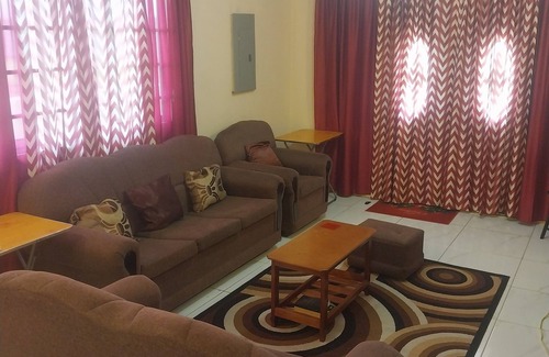 Piarco Casa | Charming Piarco Home With Garden View