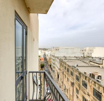 Pieta Apartamento | Charming Pietà 2BR Apartment with Private Balcony by 360 Estates